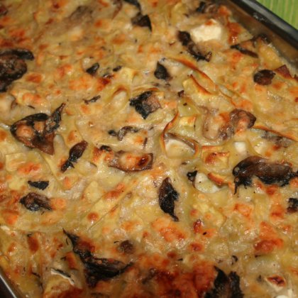 פשטידת פטריות ואטריות