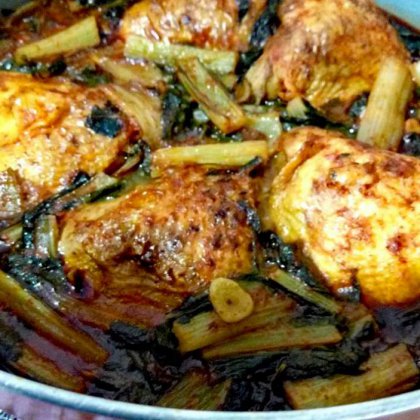 תבשיל עוף בעלי מנגולד