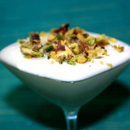 קינוחים בכוסות – לילות ביירות (ליאלי ביירות)