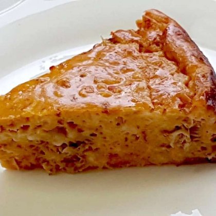 פשטידת טונה וגבינות פיקנטית