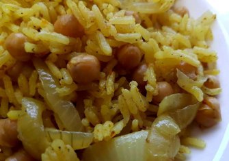 אורז וגרגירי חומוס בטעם שווארמה