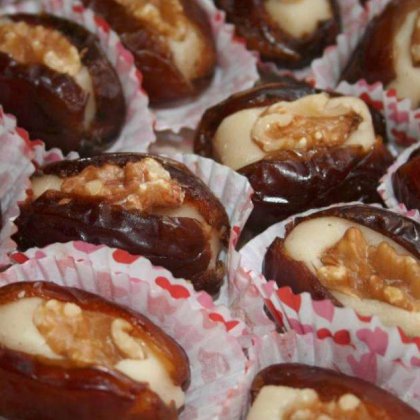 תמרים במילוי מרציפן