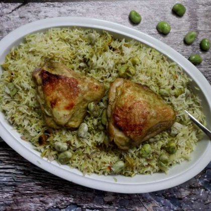 עוף אורז ופול בקארי ירוק וחרפרף בתנור