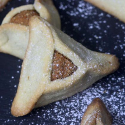 אוזני המן במילוי ריבת חלב