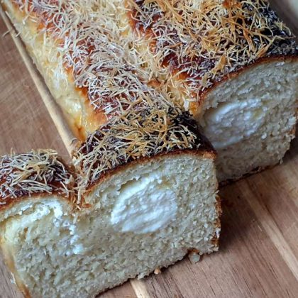 מאפה שמרים במילוי גבינה מתוקה