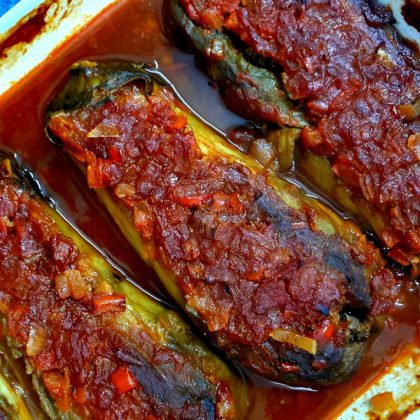 מדיאס חצילים ובשר